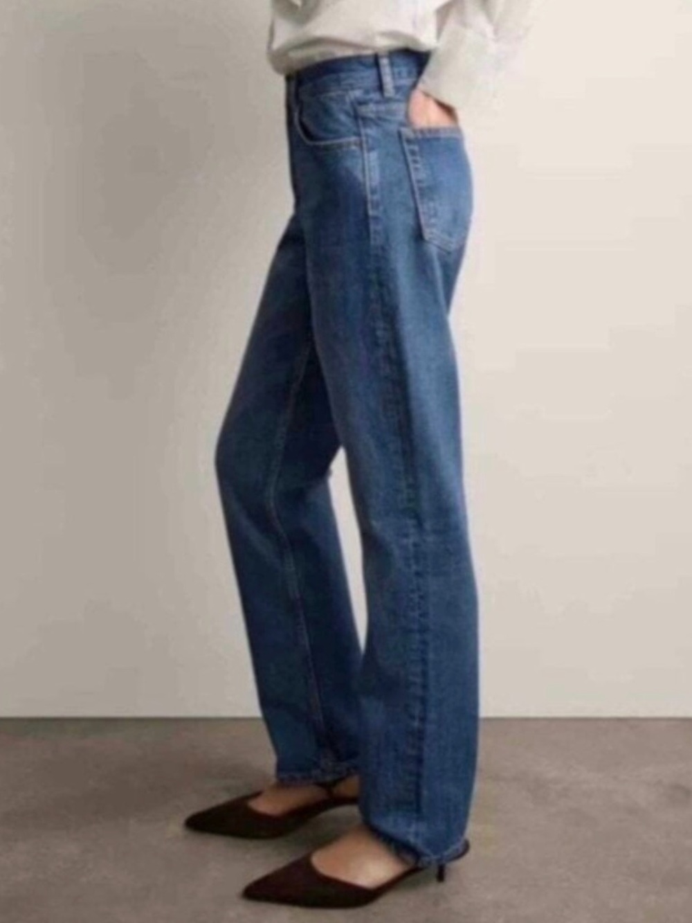 New Zara High-Rise Straight Leg Jeans - Blue